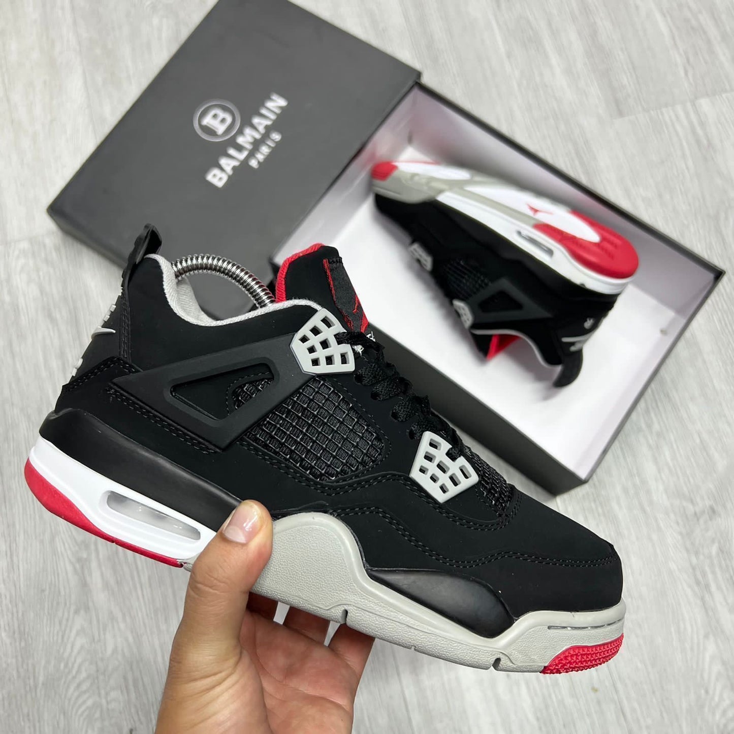 JORDAN RETRO 4 IMPORTADAS