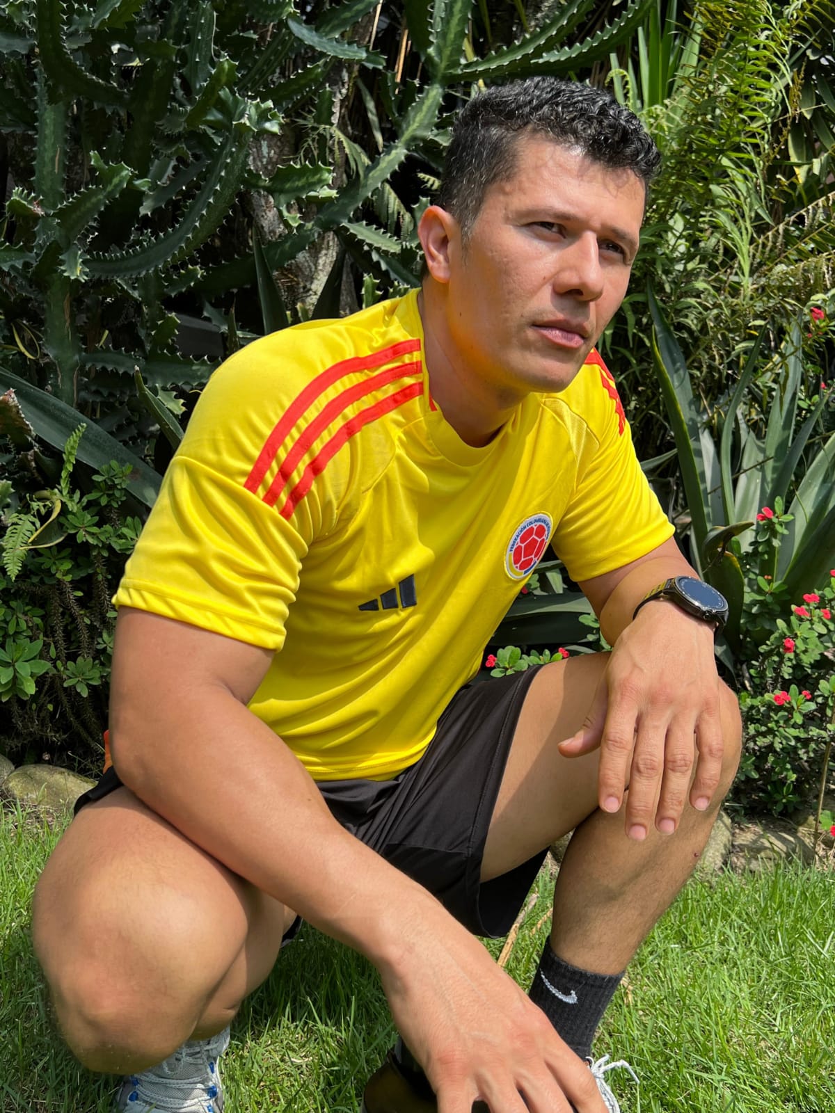 CAMISETA ™  AMARILLA SELECCIÓN COLOMBIA